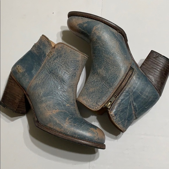 Bed Stu Shoes - Bed Stu Leather Booties Size 9